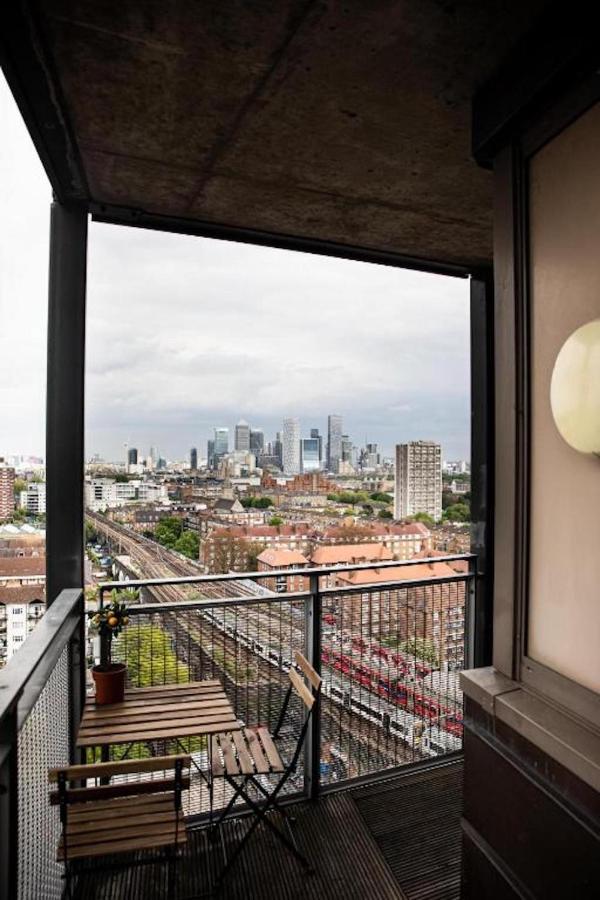 Whitechapel Two Bedroom Luxury Apartment - Free Private Parking - City Views London Exterior photo